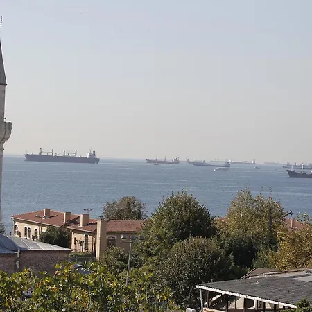 Bachos Sultanahmet Enjoy Breakfast On The Teracce With A Sea View * İstanbul