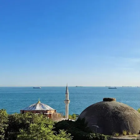 Bachos Sultanahmet Enjoy Breakfast On The Sea View Terrace *