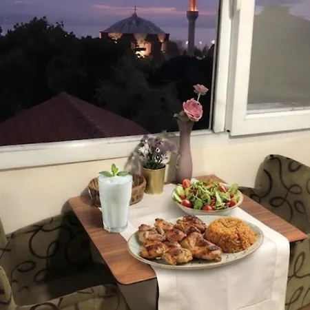 Hotel Bachos Sultanahmet Enjoy Breakfast On The Sea View Terrace