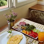 Bachos Sultanahmet Enjoy Breakfast On The Teracce With A Sea View *